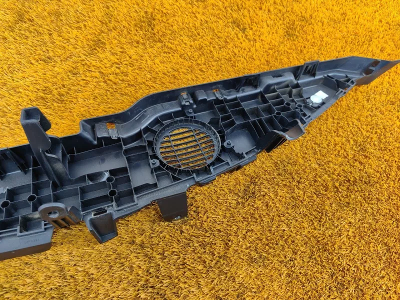 Обшивка багажника