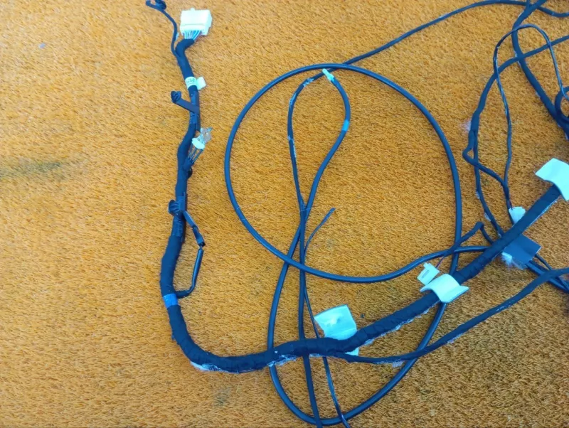 Проводка потолка