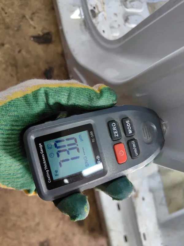 Порог с центральной стойкой