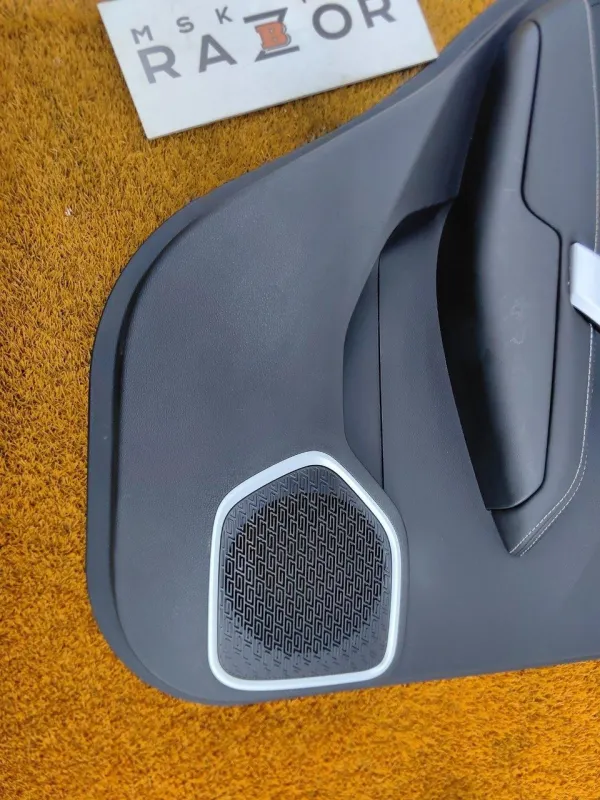 Обшивка двери