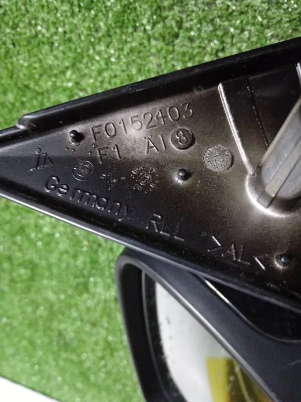 Зеркало боковое