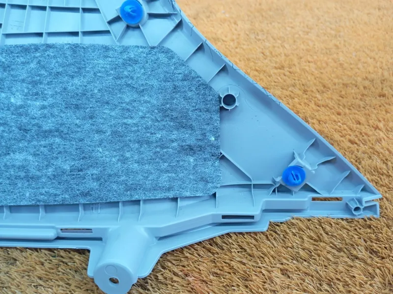 Накладка на стойку кузова