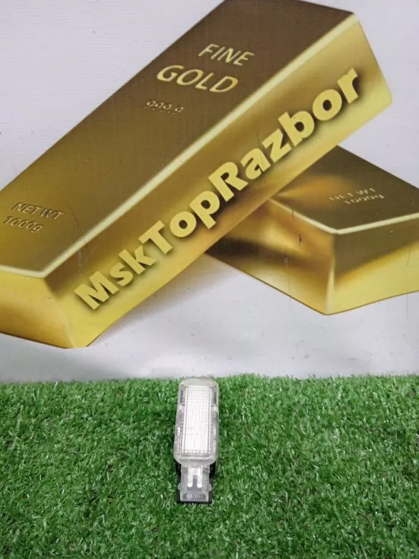 Плафон салонный