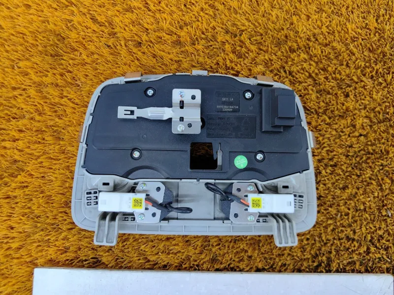 Плафон салона