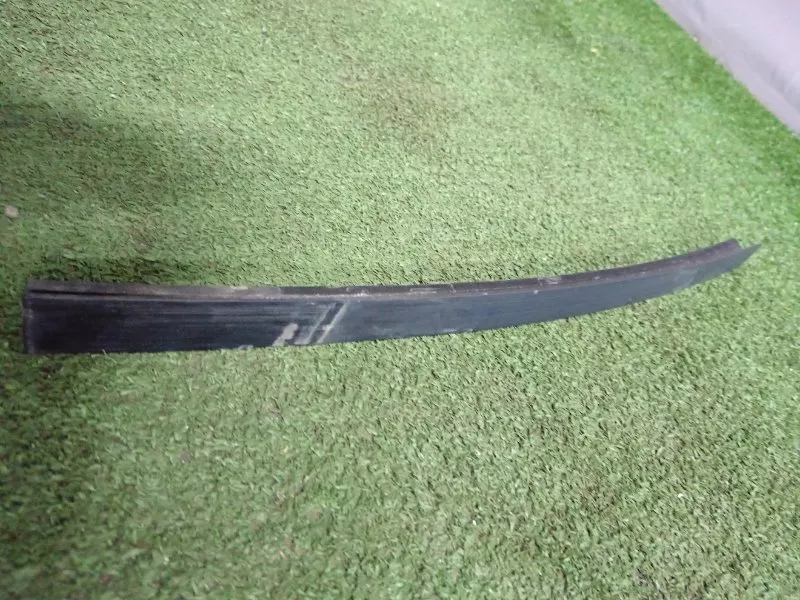 Направляющая стекла двери BMW 5-Series 1999 51357182296 E39, задняя правая