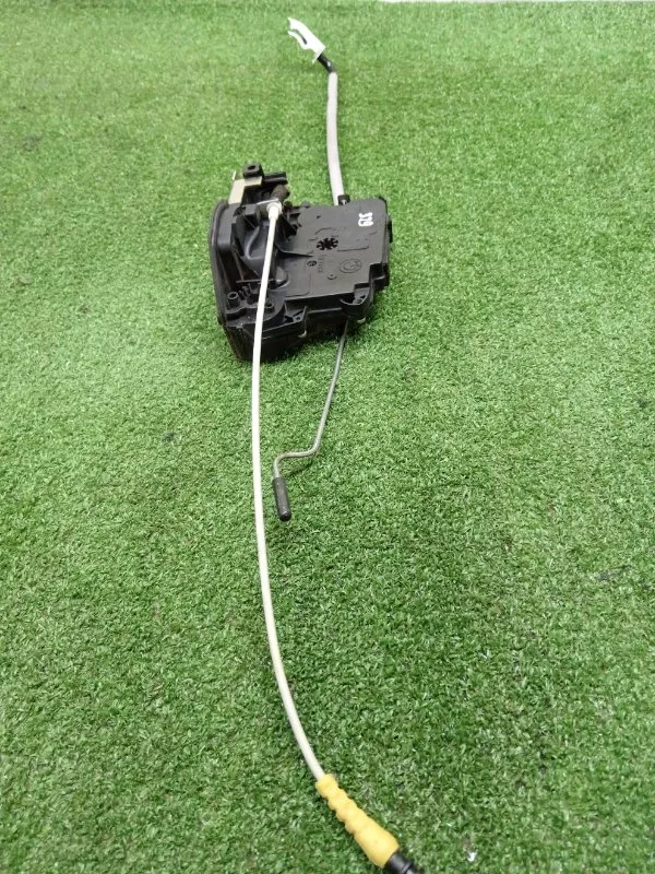 Замок двери