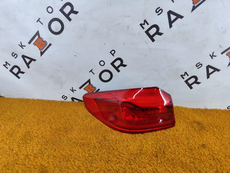 Фонарь задний