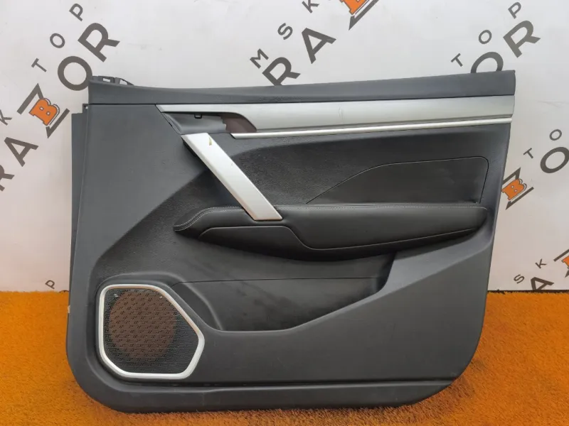 Обшивка двери