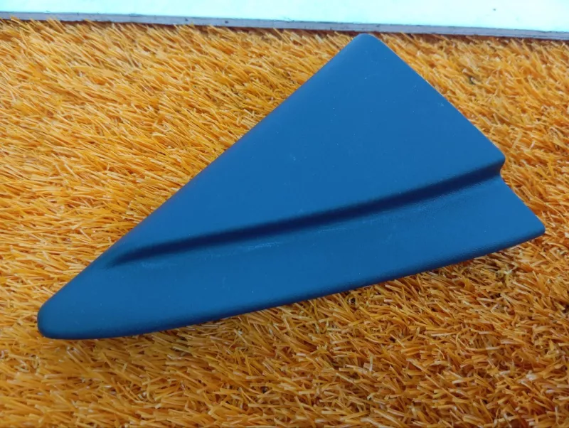 Уголок двери