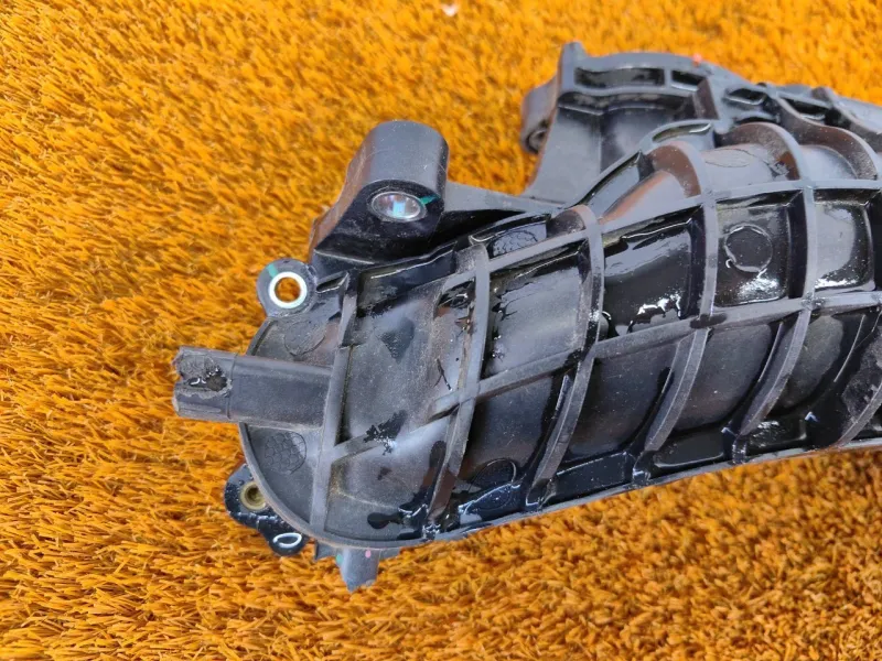 Коллектор впускной