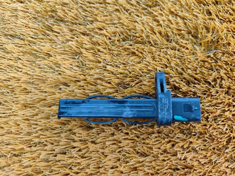 Датчик положения коленвала