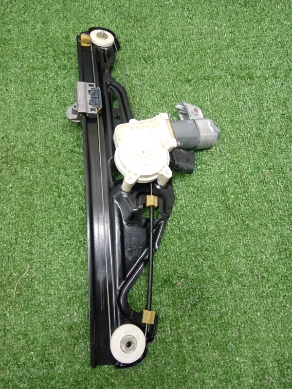 Стеклоподъемник BMW 5-Series 2007 51357075673 E60/E61, задний левый