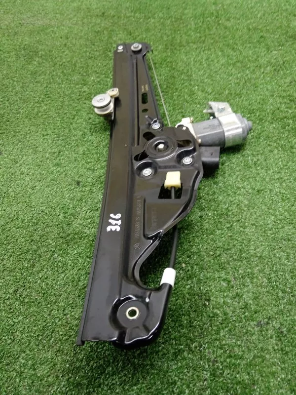 Стеклоподъемник BMW 5-Series 2004 51357184746 E60/E61, задний правый