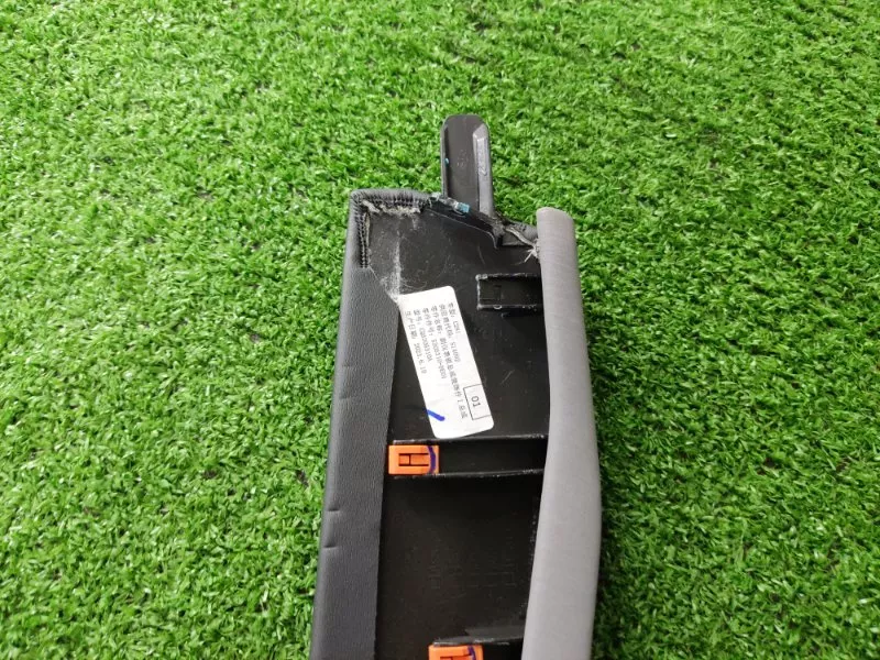 Накладка на торпедо