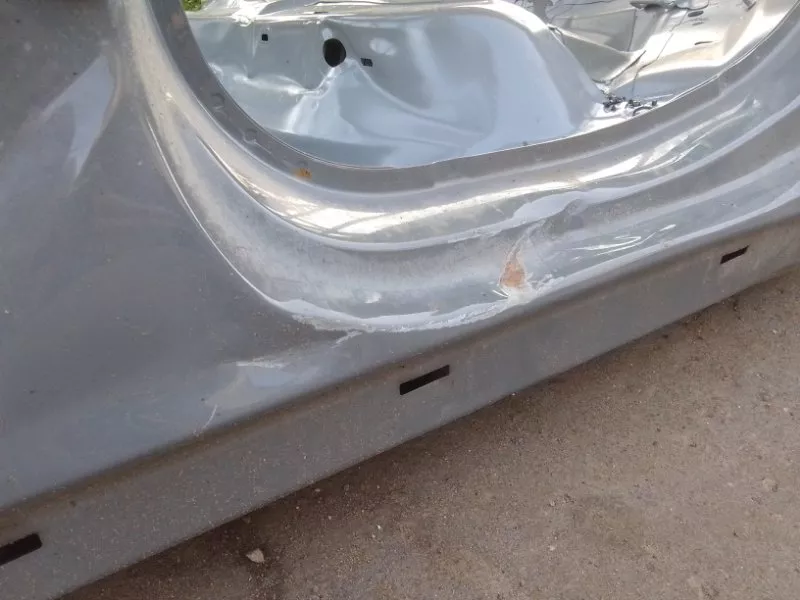 Порог с центральной стойкой