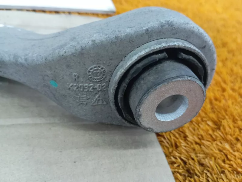 Рычаг подвески