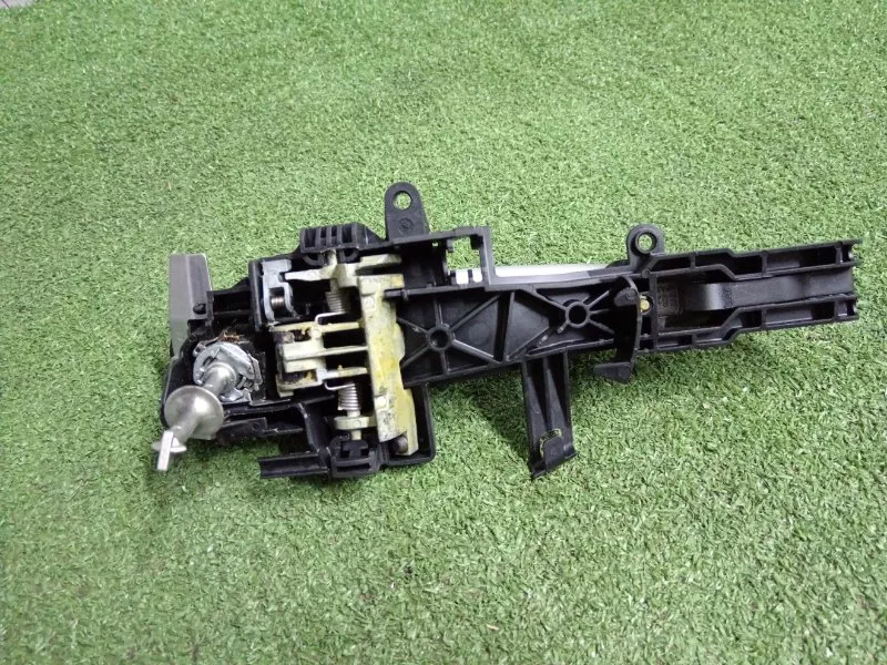 Ручка двери наружняя