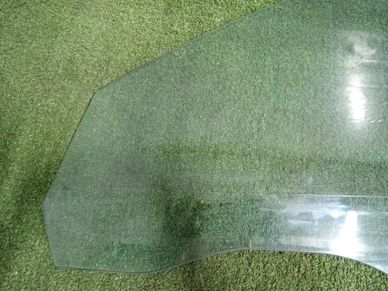 Стекло двери BMW 5-Series 2006 51337110633 E60, переднее левое