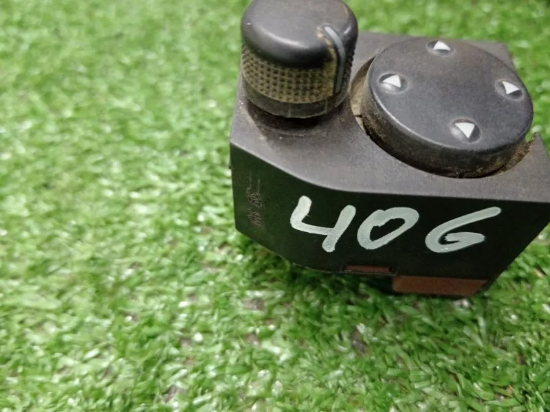 Джойстик регулировки зеркал