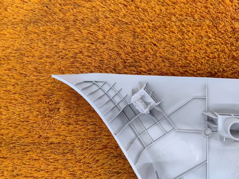 Накладка на стойку кузова