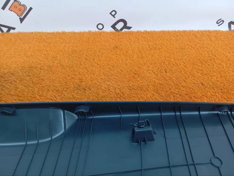 Обшивка стойки