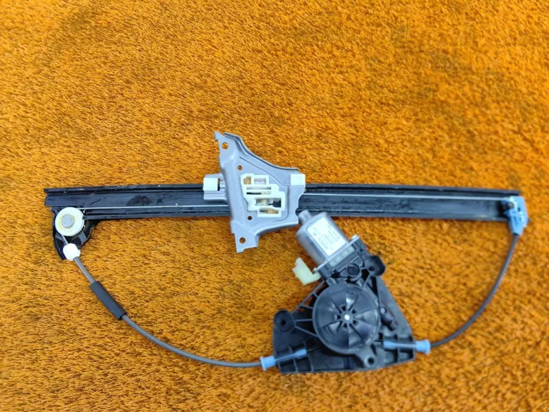 Стеклоподъемник