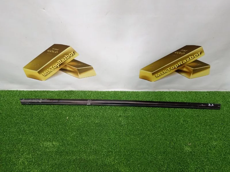 Уплотнитель стекла двери