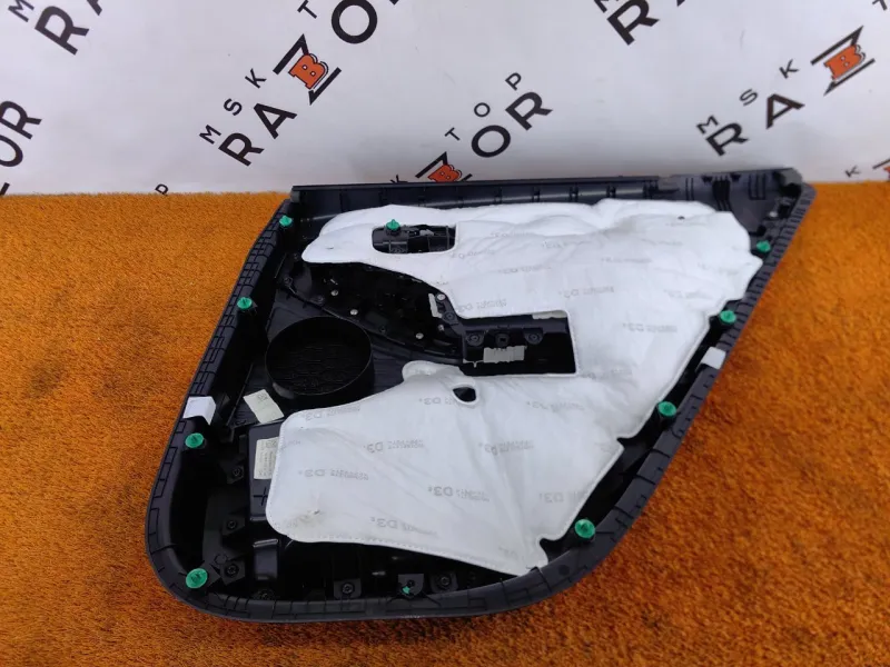 Обшивка двери