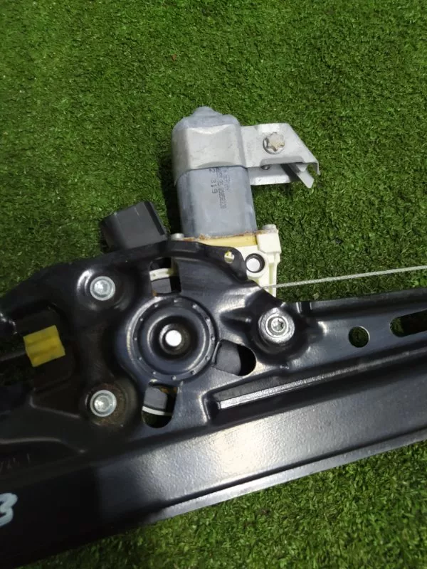 Стеклоподъемник BMW 5-Series 2008 51357184745 E60, задний левый