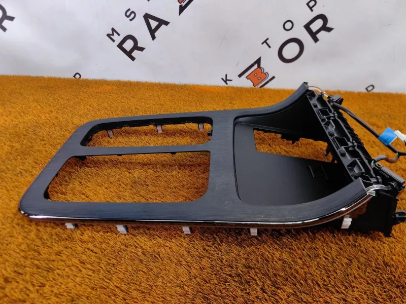 Накладка центральной консоли