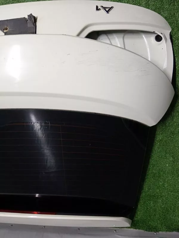 Крышка багажника