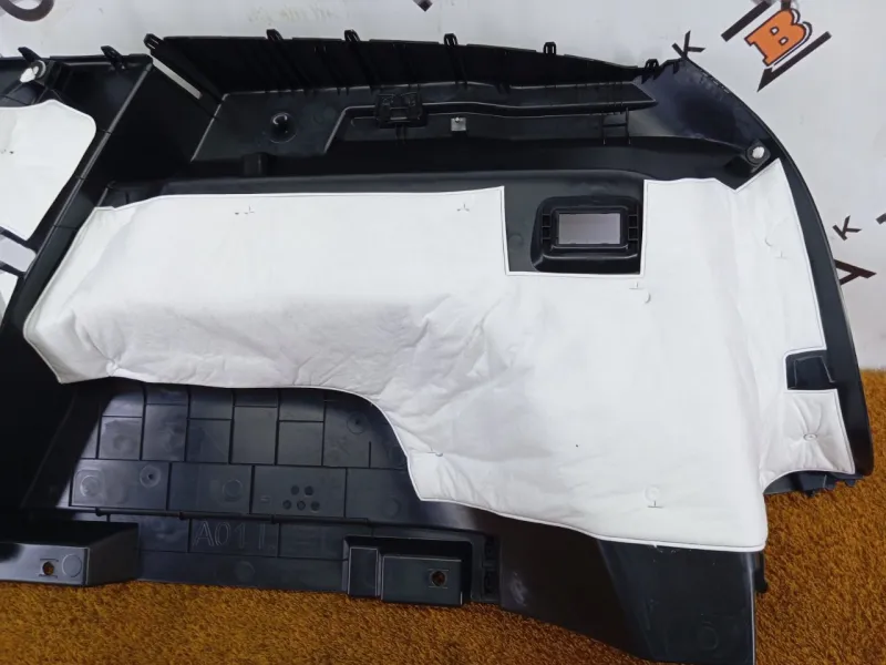 Обшивка багажника