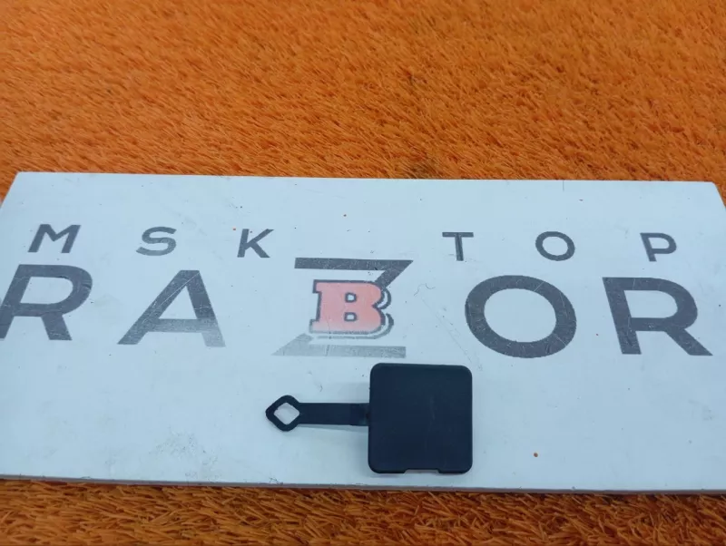 Заглушка бампера