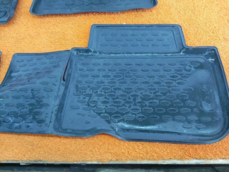 Коврики салона