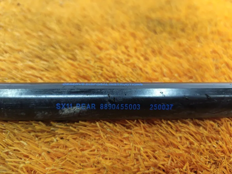 Амортизатор крышки багажника