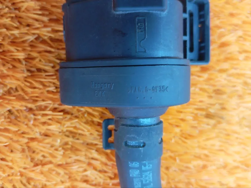 Клапан вентиляции топливного бака