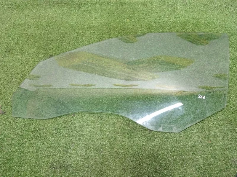 Стекло двери BMW 5-Series 2008 51337110633 E60/E61, переднее левое