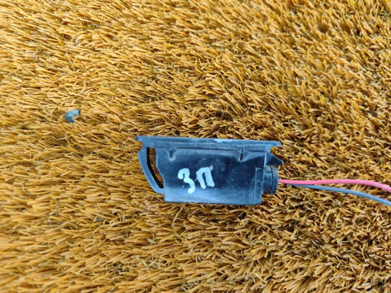 Фонарь подсветки номера