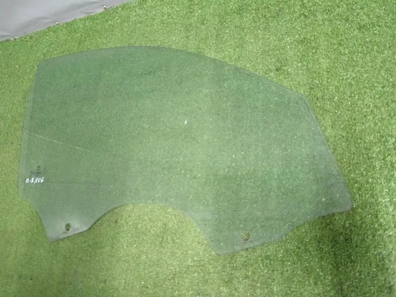 Стекло двери BMW 3-Series 2006 51337060264 E90, переднее правое