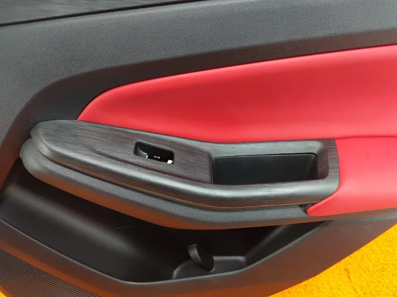 Обшивка двери