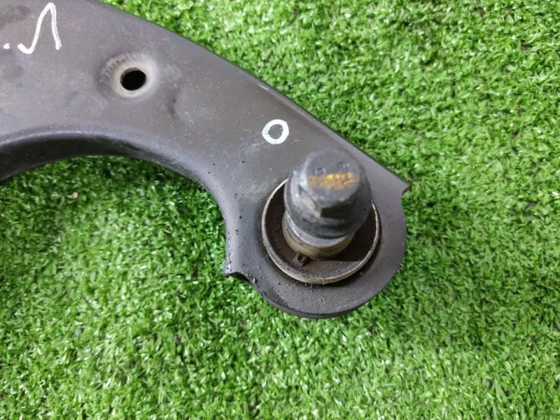 Рычаг подвески