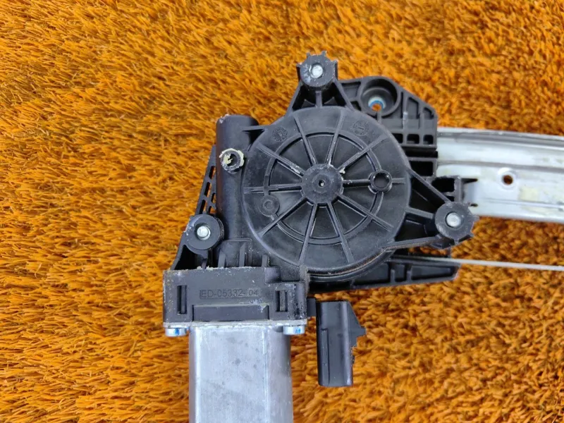 Стеклоподъемник