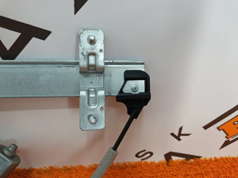 Стеклоподъемник