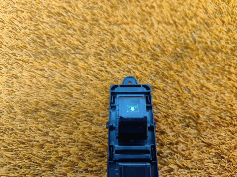 Блок управления люком