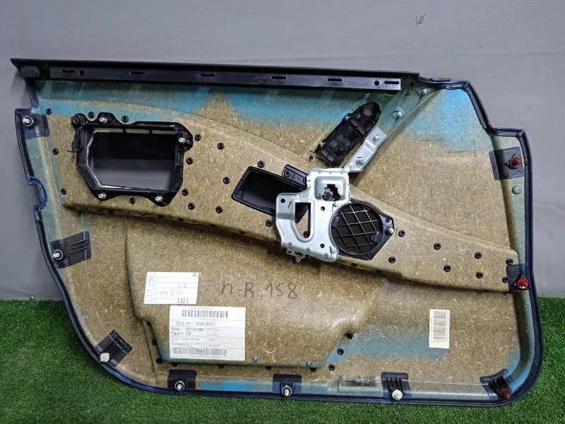 Обшивка двери BMW 5-Series 2006 51417076764 E60, передняя правая