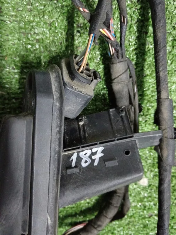 Проводка двери