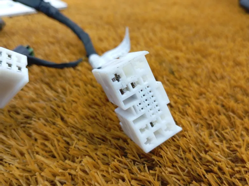 Проводка двери