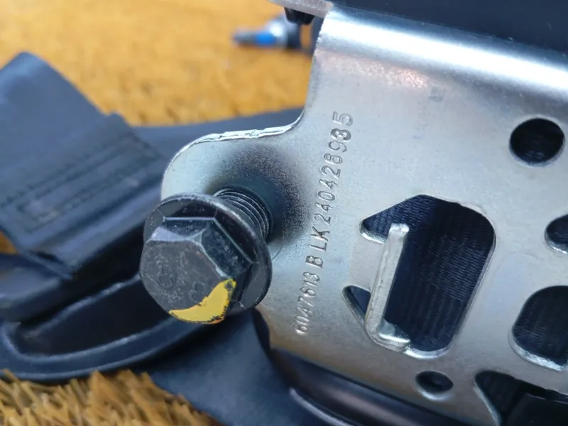 Ремень безопасности