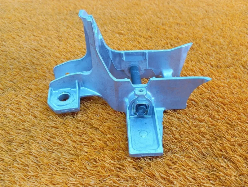 Педаль тормоза