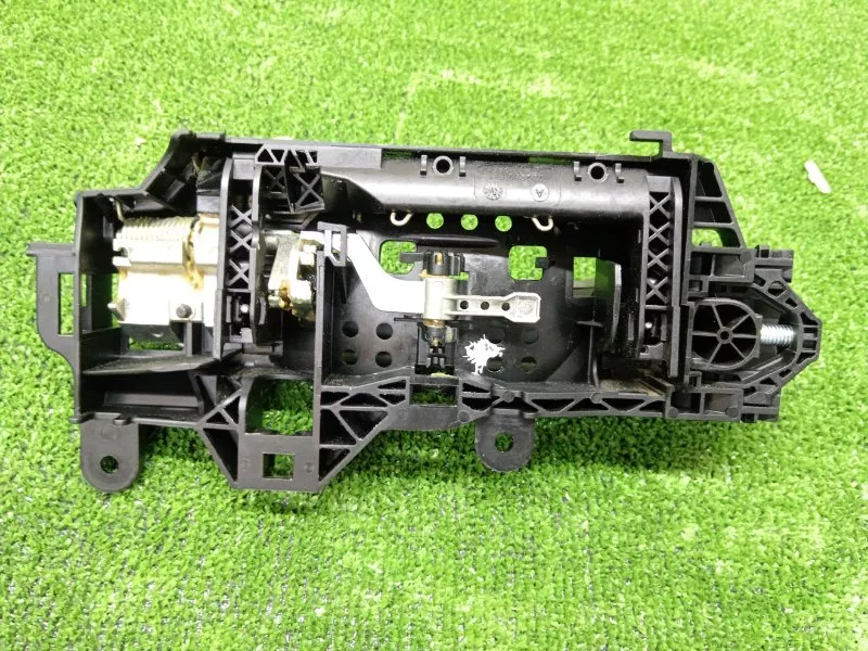 Ручка двери наружняя